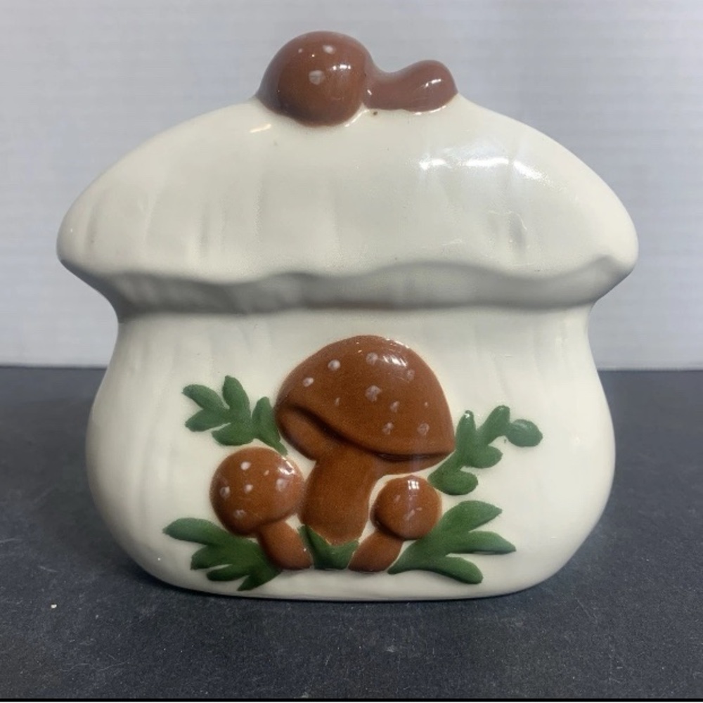 Vintage Mushroom napkin holder from 70’s hobbyist piece